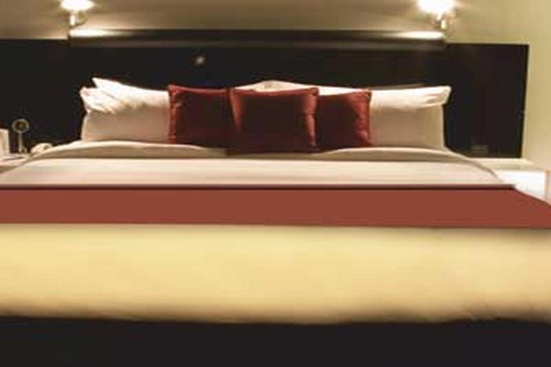 Hotel Siesta Hinjewadi Pune Eksteriør bilde